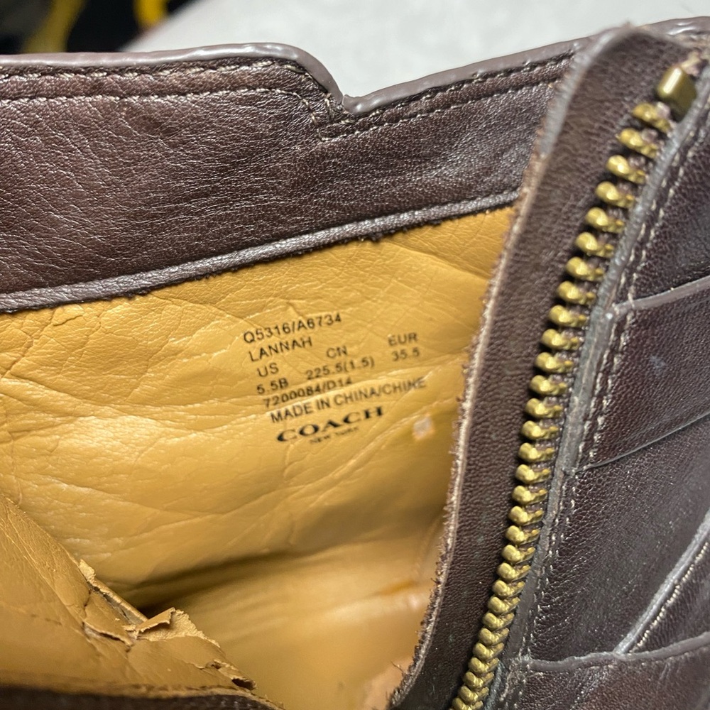 COACH Lannah Ankle Booties Boots Women’s 5.5 B Regular Width Leather? I think - Picture 6 of 13